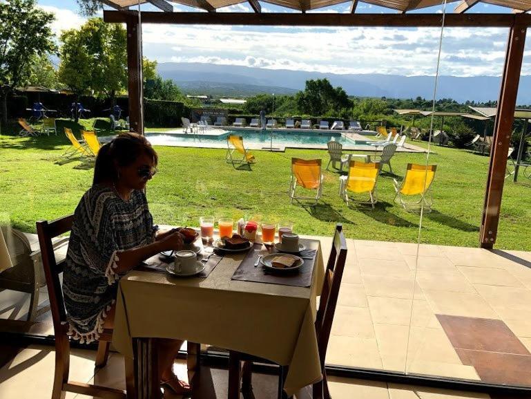 מינה קלאוורו Balcon Del Rio, Hotel De Campo Y Cabanas מראה חיצוני תמונה