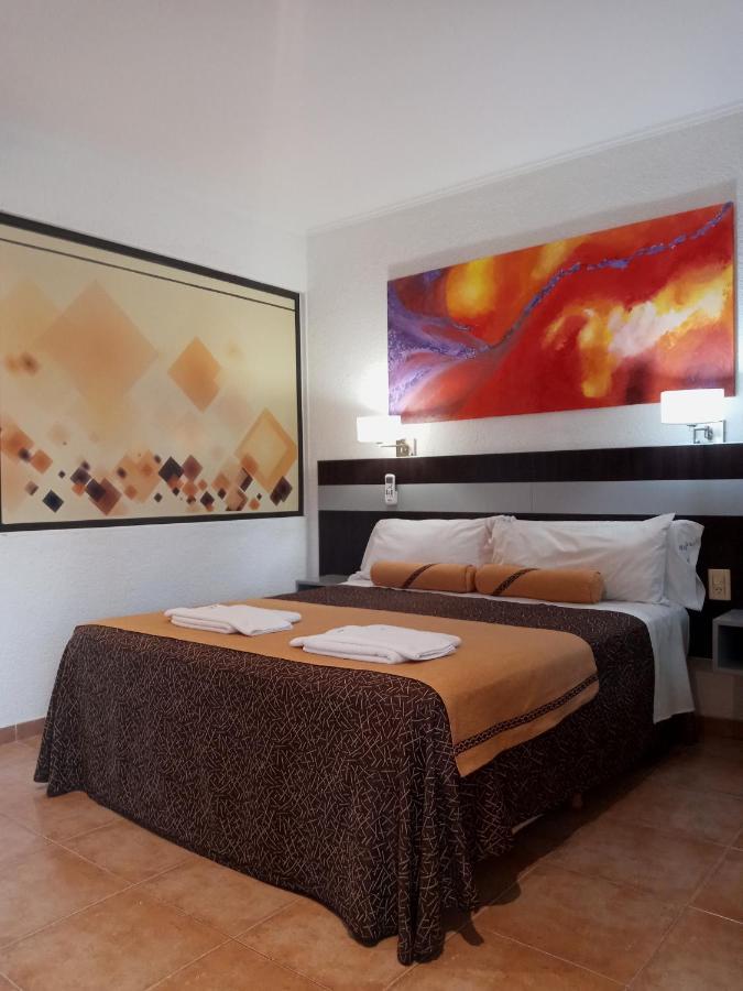 מינה קלאוורו Balcon Del Rio, Hotel De Campo Y Cabanas מראה חיצוני תמונה