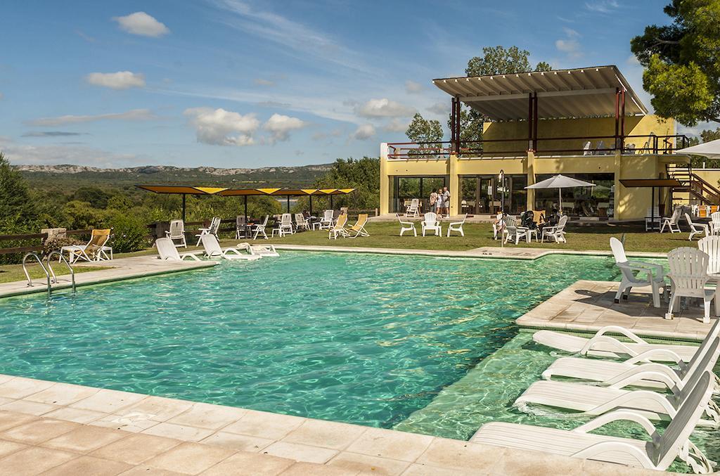 מינה קלאוורו Balcon Del Rio, Hotel De Campo Y Cabanas מראה חיצוני תמונה